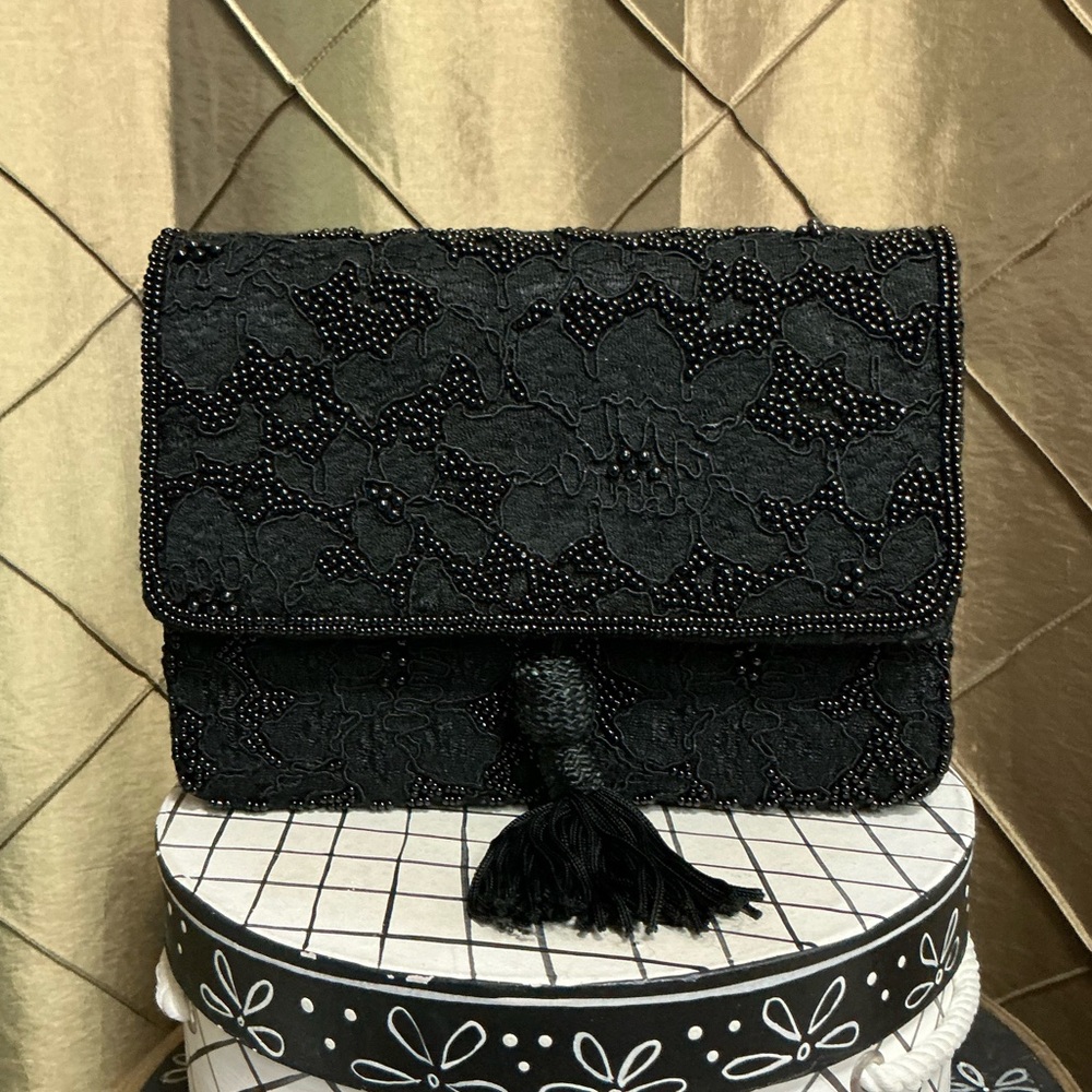 EUC- LOVELY Vintage Beaded / Lace Evening Mini Clutch
